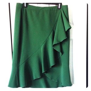 Beautiful Emerald Green Stretch Skirt